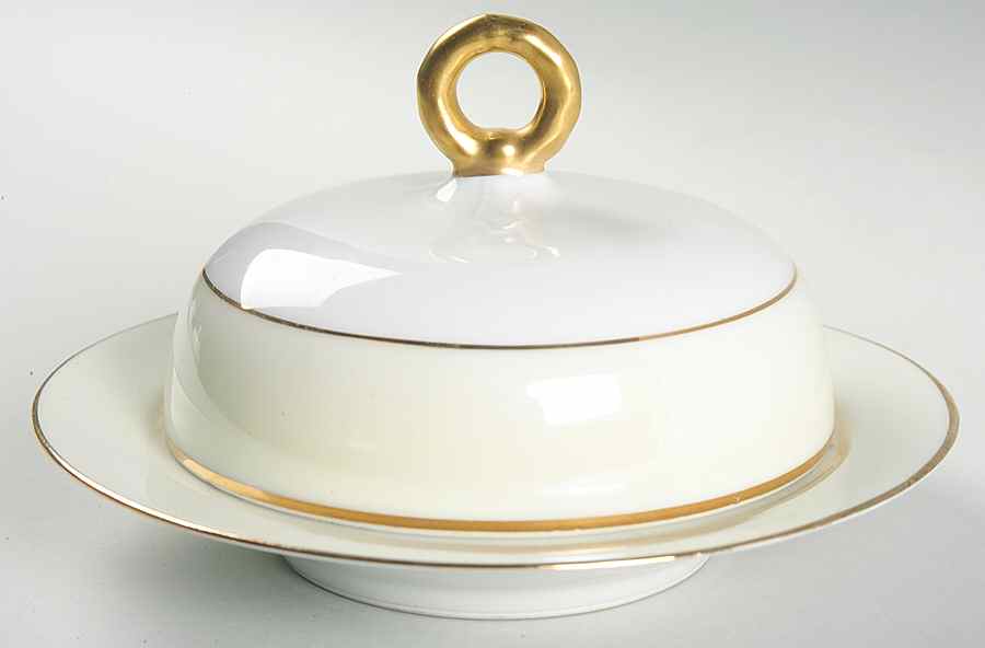Queen Round Covered Butter by Heinrich - H&C-1