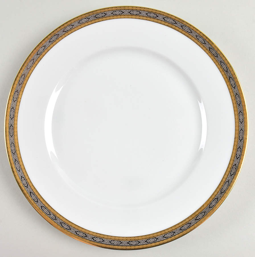 Regal Dinner Plate by Heinrich - H&C-1