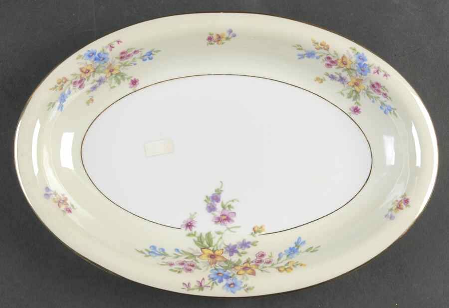 Regent 11" Oval Serving Platter by Heinrich - H&C-1