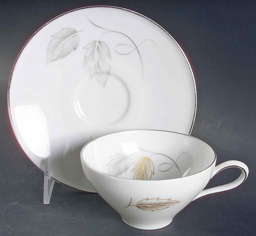 Reverie (Platinum Trim) Flat Cup & Saucer Set by Heinrich - H&C-1