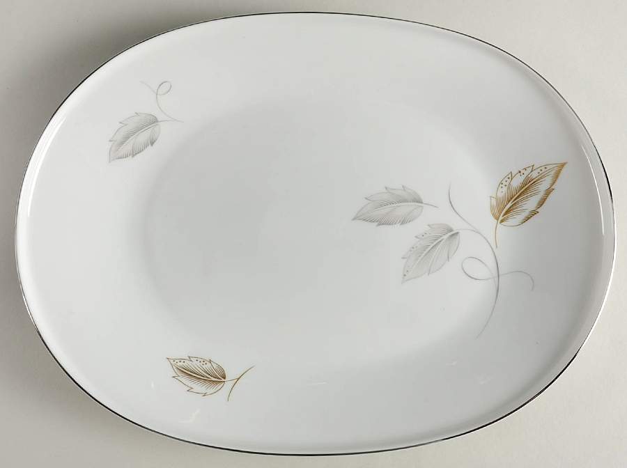 Reverie (Platinum Trim) 13" Oval Serving Platter by Heinrich - H&C-1