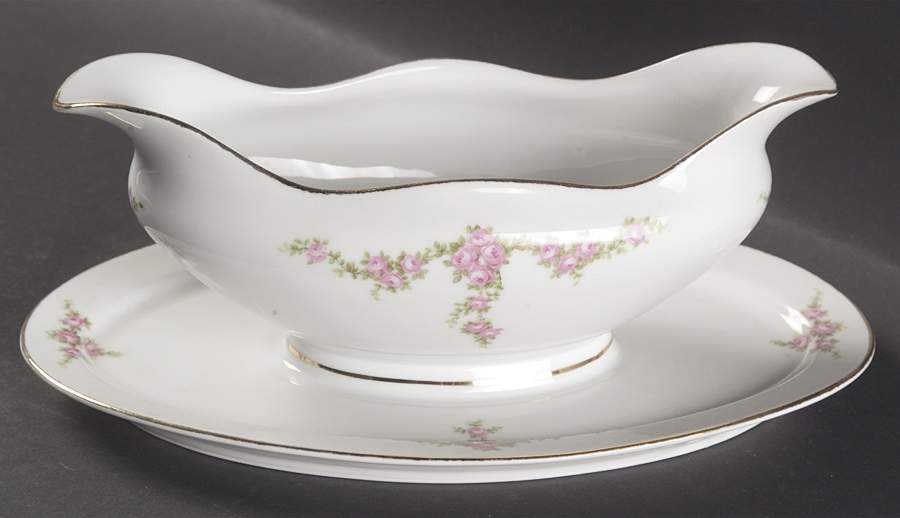 Rosalinda Gravy Boat with Attached Underplate by Heinrich - H&C-1