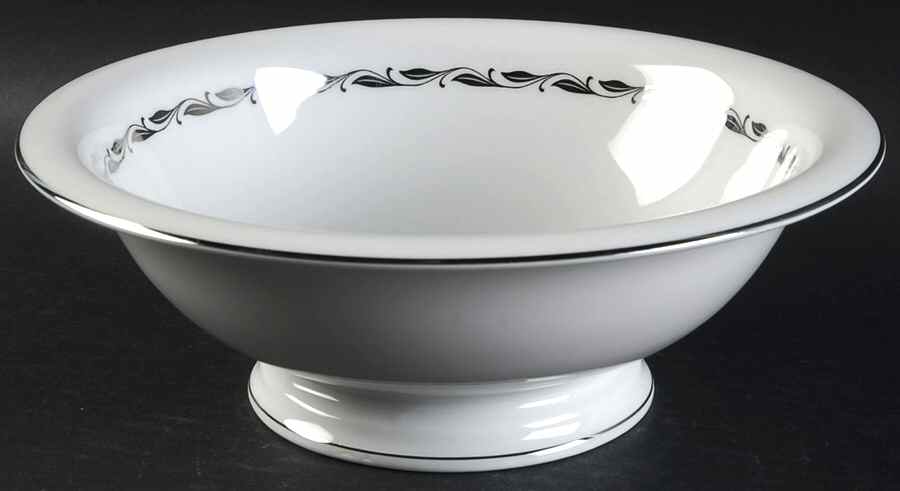 Silver Wreath 9" Round Vegetable Bowl by Heinrich - H&C-1