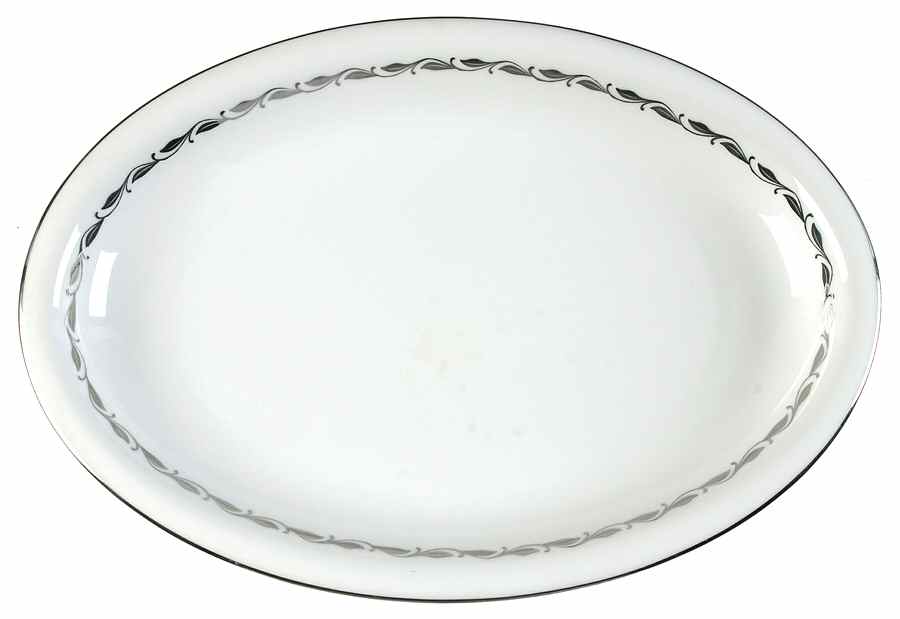 Silver Wreath 13" Oval Serving Platter by Heinrich - H&C-1