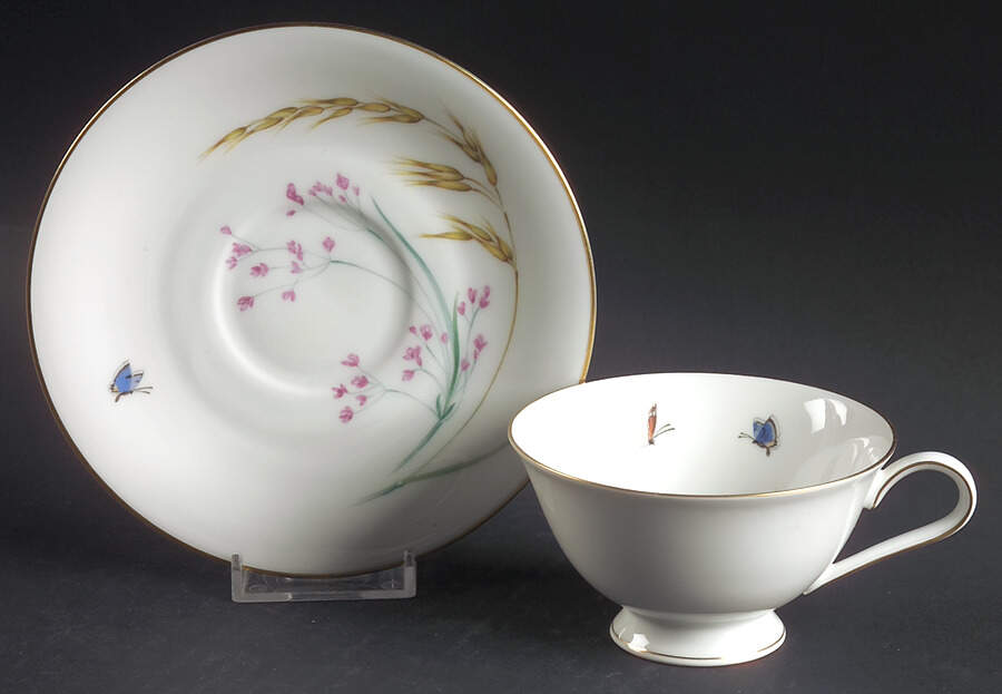 Sommer (Coupe, Smooth, Gold Trim) Flat Cup & Saucer Set by Heinrich - H&C-1