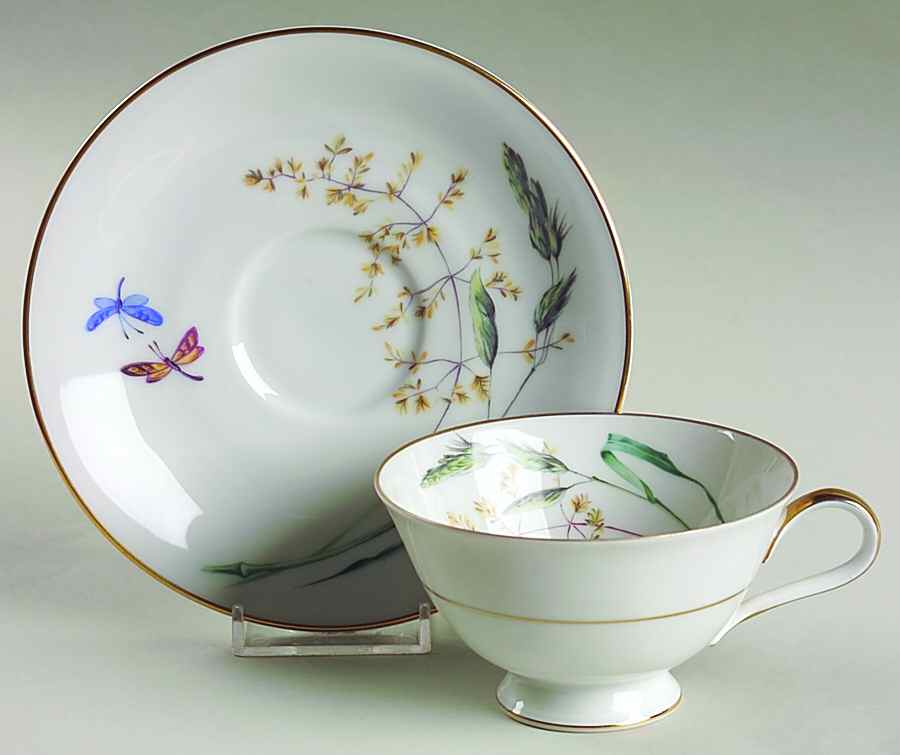 Sommer (Coupe, Smooth, Gold Trim) Footed Cup & Saucer Set by Heinrich - H&C-1