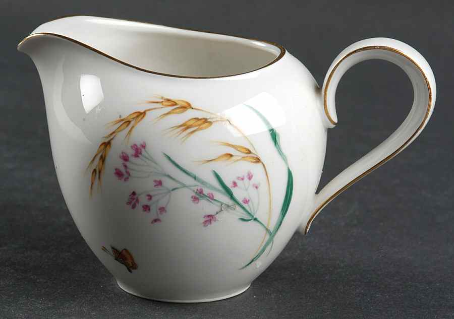 Sommer (Coupe, Smooth, Gold Trim) Creamer by Heinrich - H&C-1