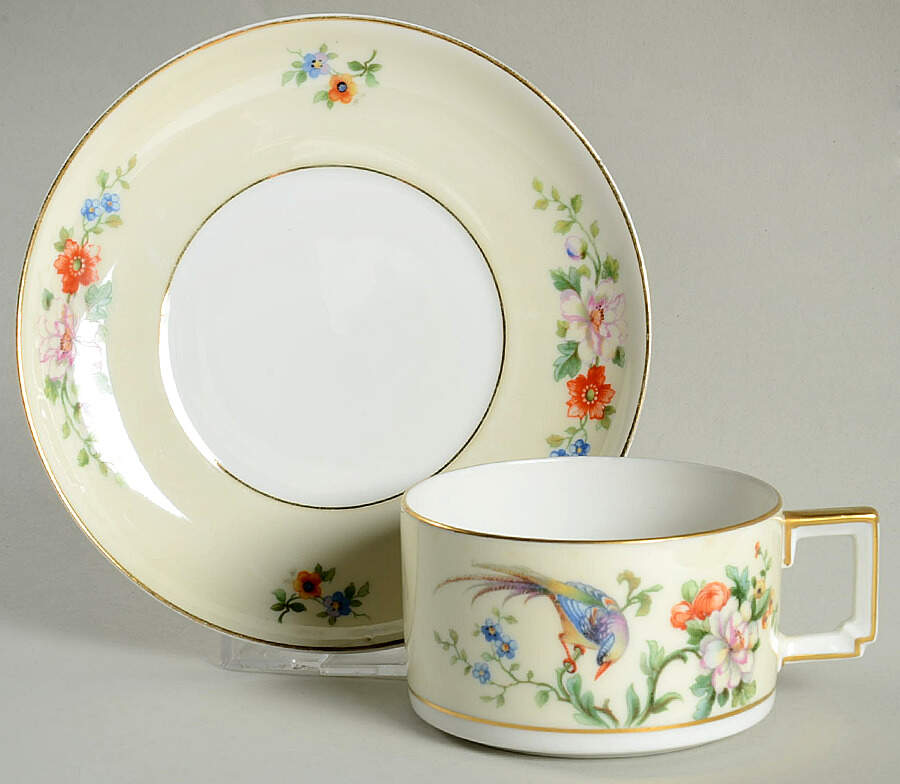 Songbird Flat Cup & Saucer Set by Heinrich - H&C-1