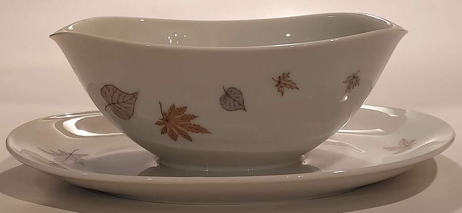 Spessart Gravy Boat with Attached Underplate by Heinrich - H&C-1