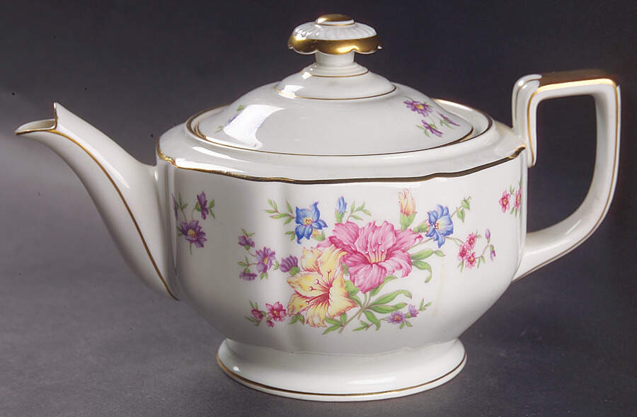 Strasbourg Teapot & Lid by Heinrich - H&C-1