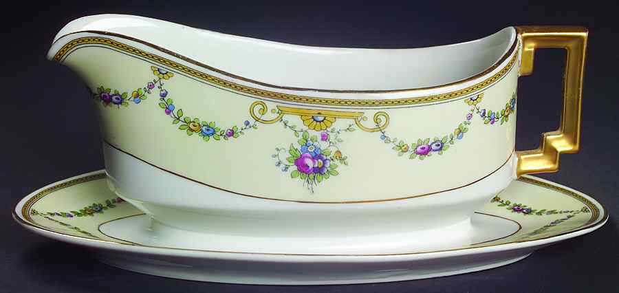 Stratford Gravy Boat with Attached Underplate by Heinrich - H&C-1