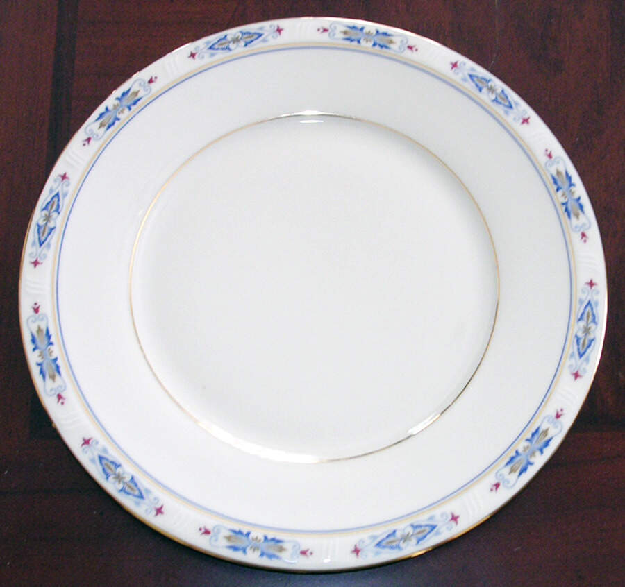 Danube Dinner Plate by Haas-Czjzek Coronado-1