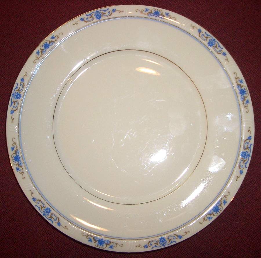 Bleuette Dinner Plate by Haas-Czjzek Coronado-1