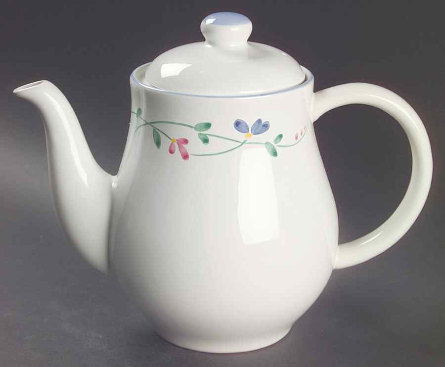 Allegro Coffee Pot & Lid by Hearthside-1