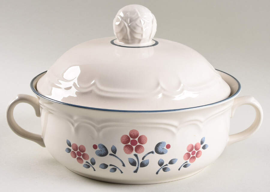 Brambleberry Round Covered Vegetable by Hearthside-1