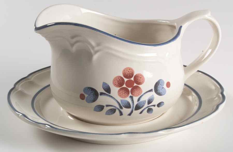 Brambleberry Gravy Boat & Underplate by Hearthside-1