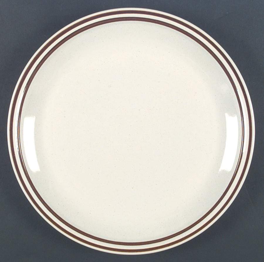 Champagne Dinner Plate by Hearthside-1
