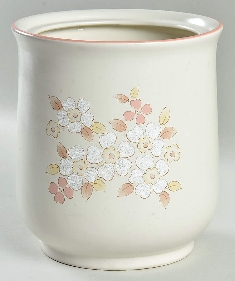 Fleur De Bois Peach Large Canister No Lid by Hearthside-1