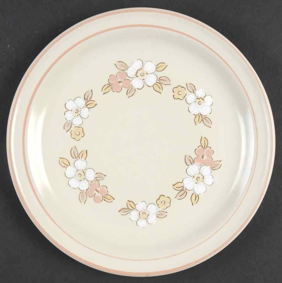Fleur De Bois Peach Salad Plate by Hearthside-1
