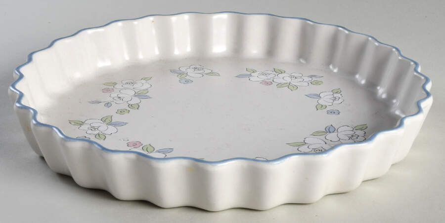 Fleur De Lune 10" Quiche by Hearthside-1