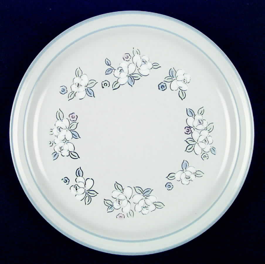 Fleur De Lune Dinner Plate by Hearthside-1