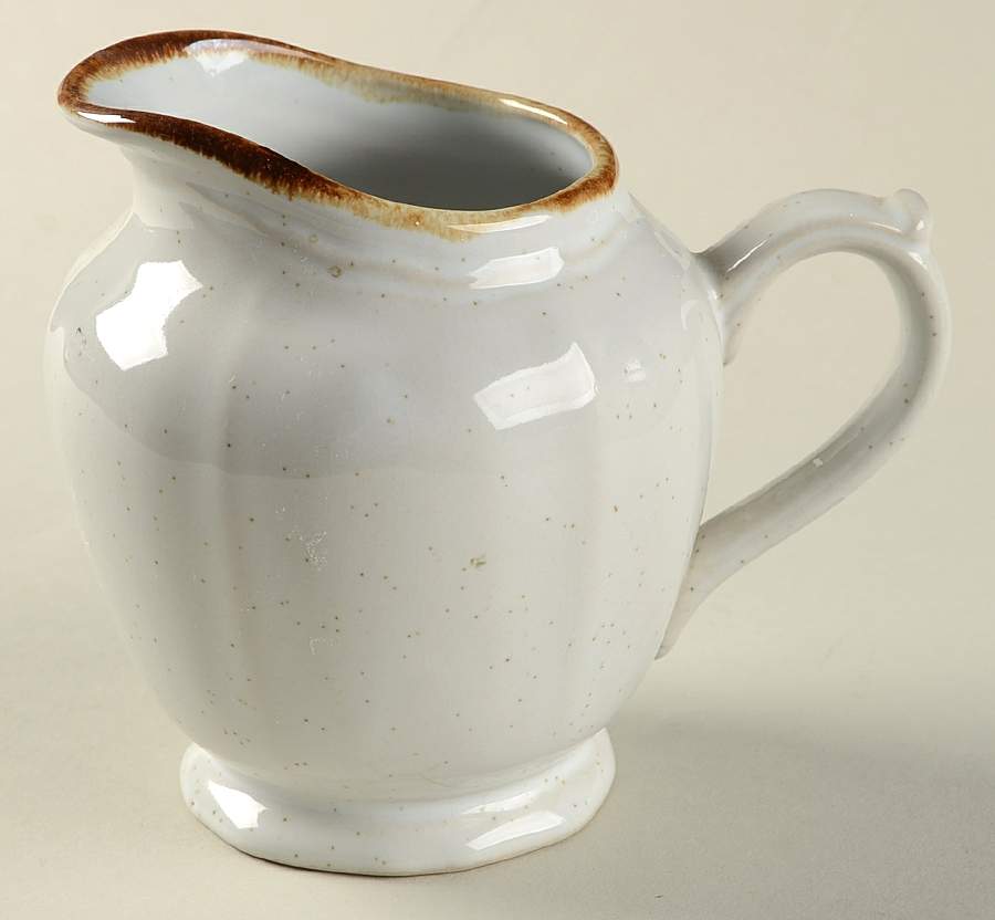 Heritage Creamer by Hearthside-1