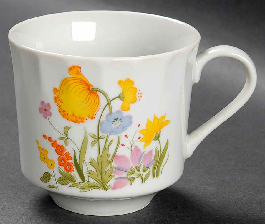Petit Floras Snack Cup by Hearthside-1