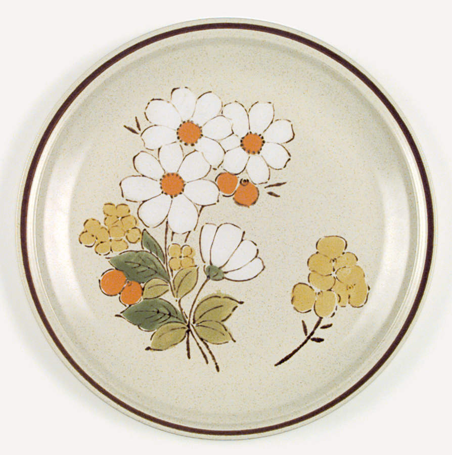 Summertime Dinner Plate by Hearthside-1