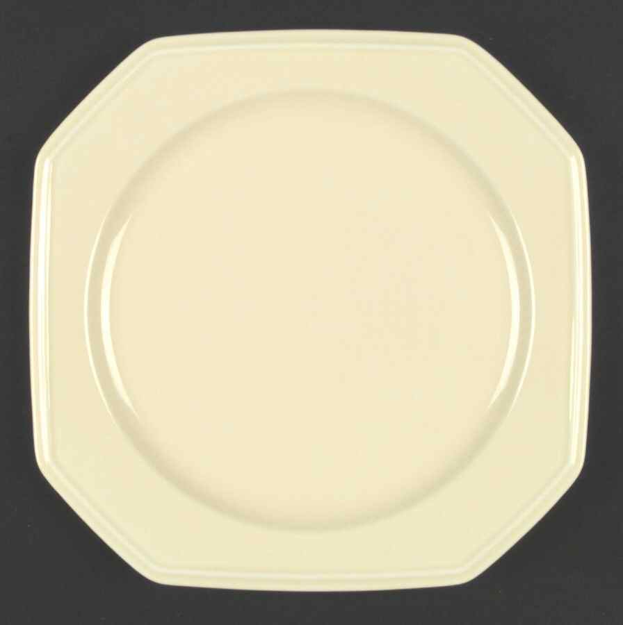 Casual Dining Dinner Plate by Daniel Hechter-1
