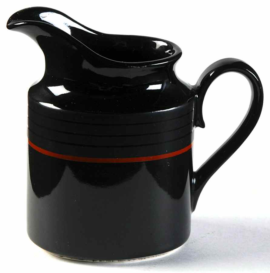 Echo Creamer by Daniel Hechter-1