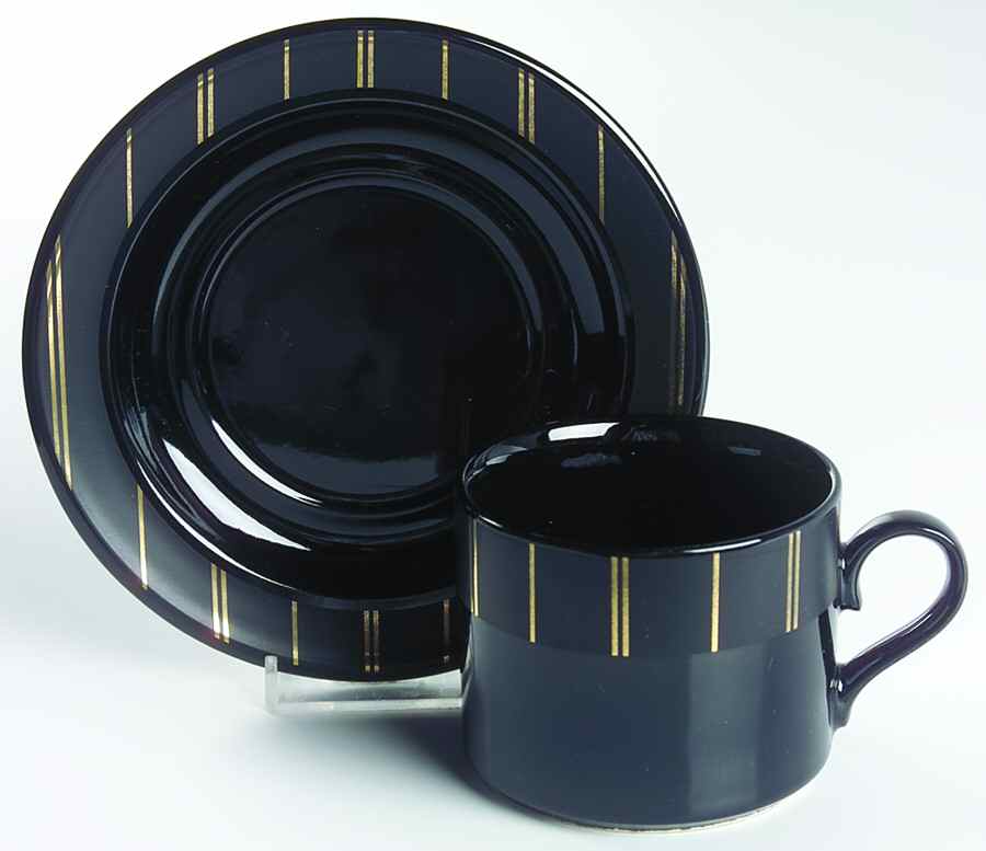 Pinstripes Gold Flat Cup & Saucer Set by Daniel Hechter-1