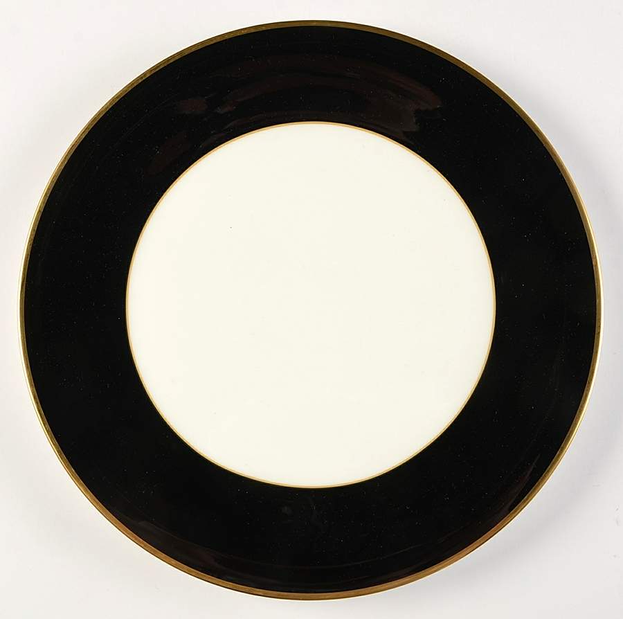 Venetian Ebony 11" Chop Plate (Round Platter) by Daniel Hechter-1