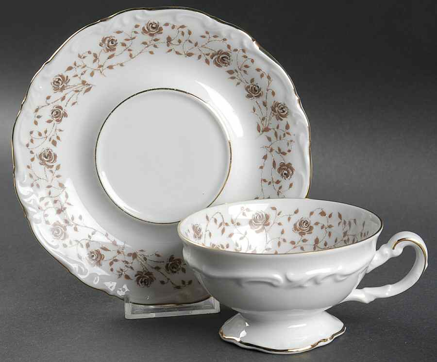 Cashmere Footed Cup & Saucer Set by Hertel Jacob-1