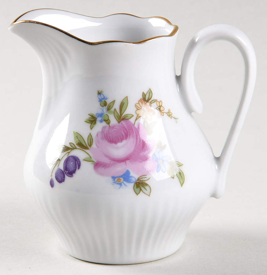 HEP1 Mini Creamer by Graf Von Henneberg-1