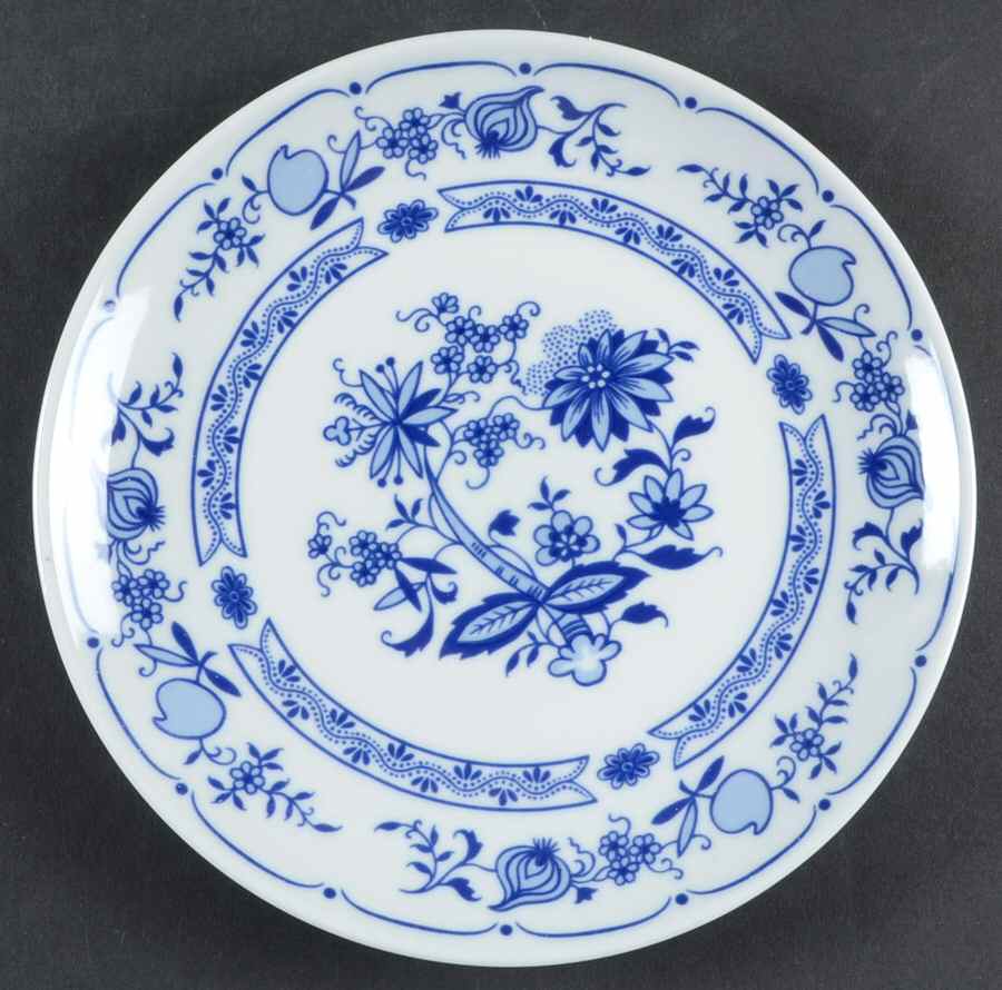 HEP4 Salad Plate by Graf Von Henneberg-1