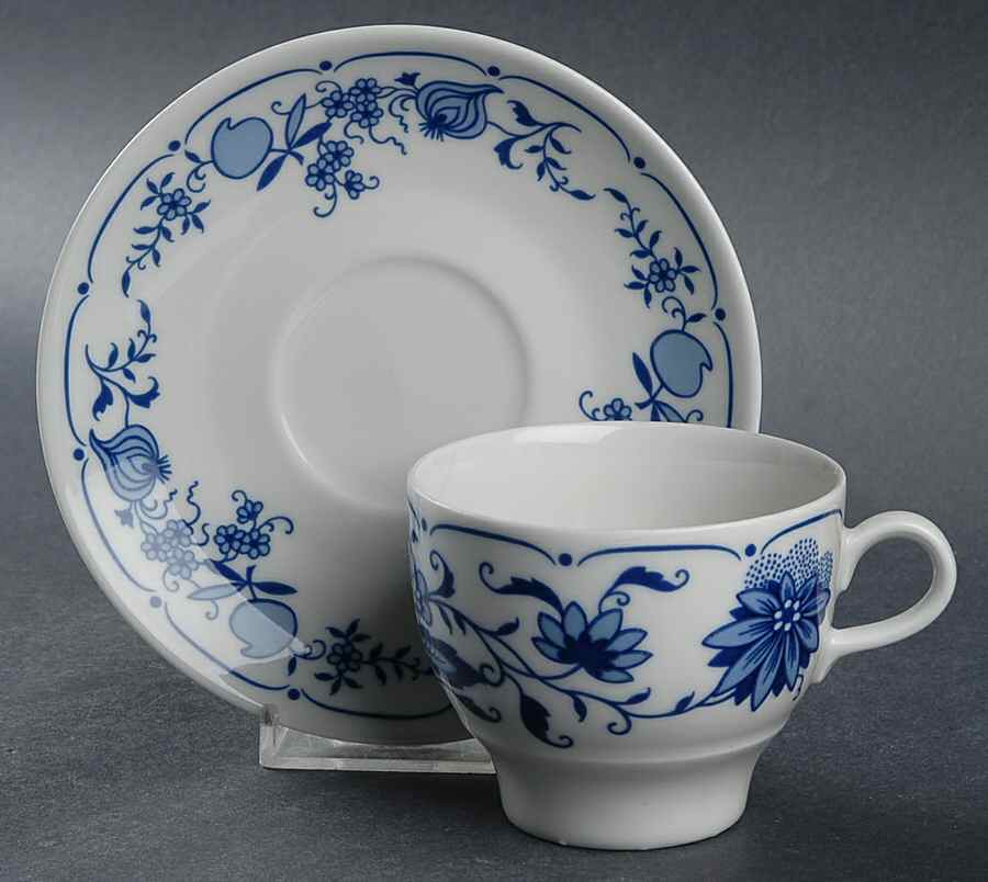 HEP4 Flat Cup & Saucer Set by Graf Von Henneberg-1
