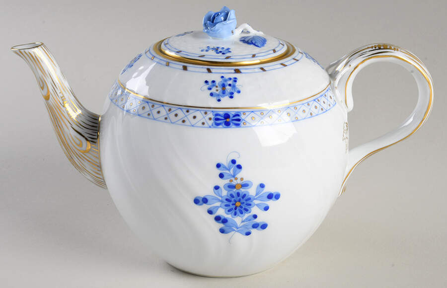 Blue Garden (Wb) Teapot & Lid by Herend-1