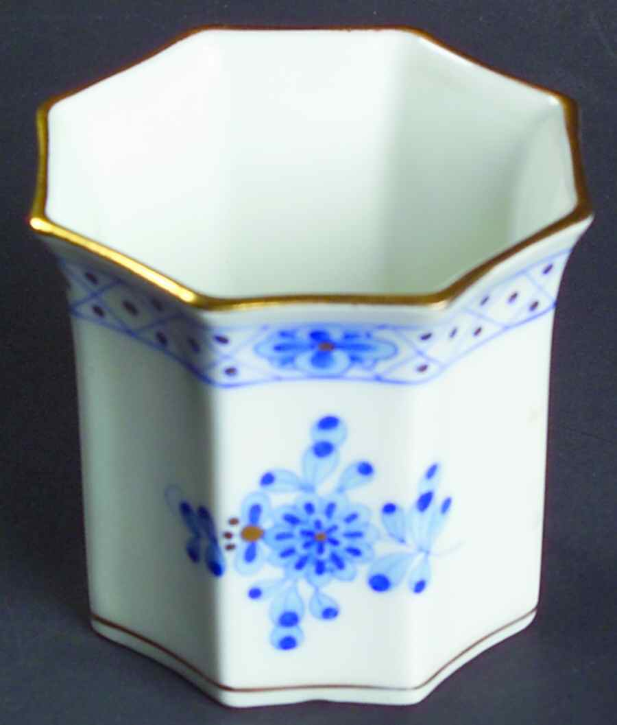 Blue Garden (Wb) Cigarette Holder by Herend-1