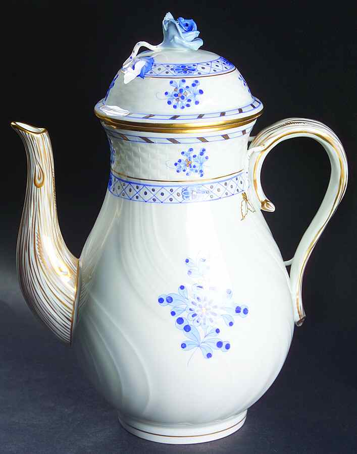Blue Garden (Wb) Coffee Pot & Lid by Herend-1