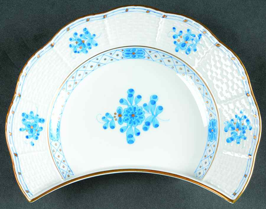 Blue Garden (Wb) Crescent Salad Plate by Herend-1