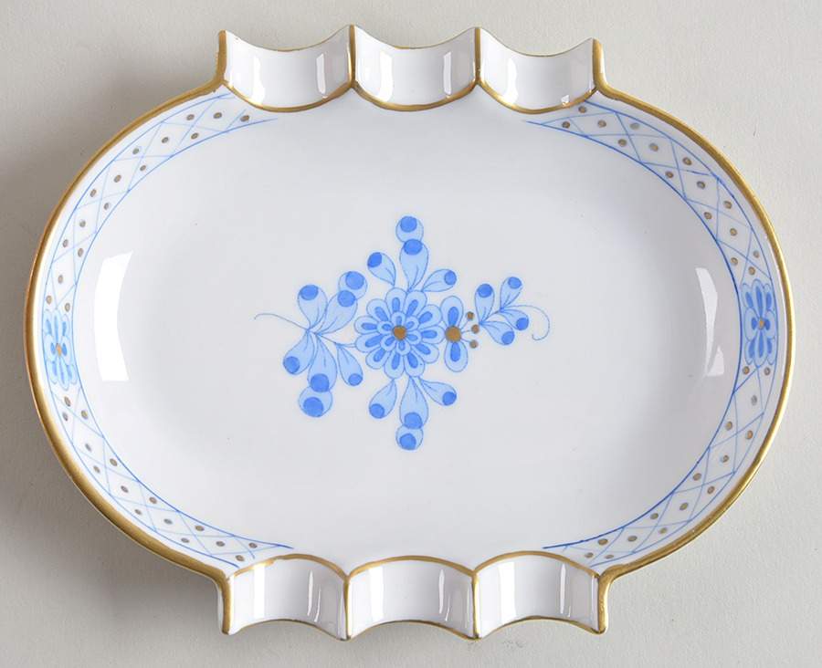 Blue Garden (Wb) 5" Oval Ashtray by Herend-1