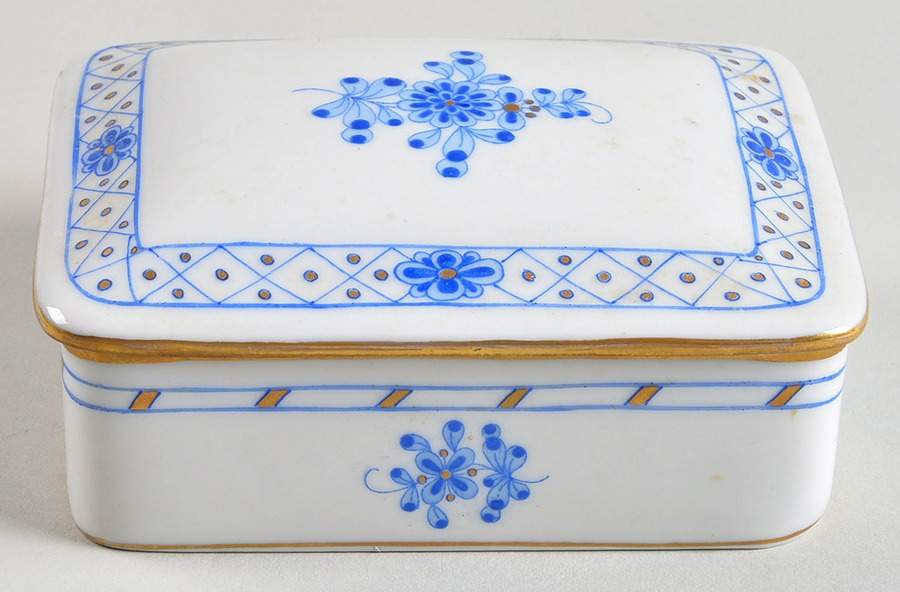 Blue Garden (Wb) Rectangular Box with Lid by Herend-1