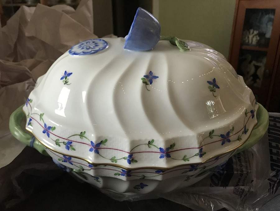 Blue Garland (PBG) Tureen & Lid by Herend-1