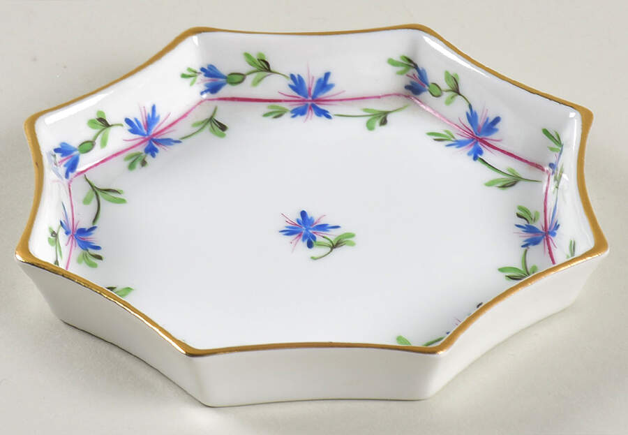 Blue Garland (PBG) 4" Ashtray by Herend-1