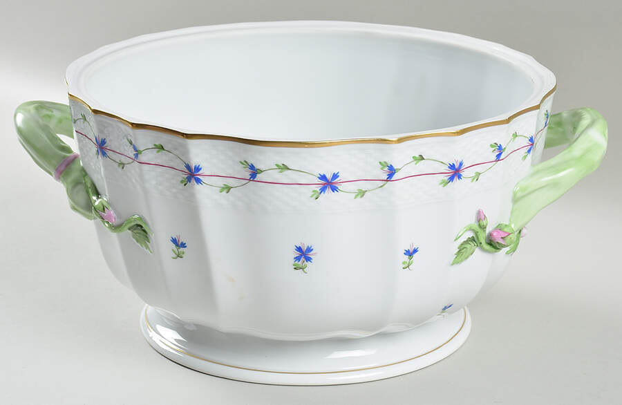 Blue Garland (PBG) Tureen No Lid by Herend-1