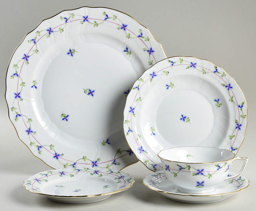 Blue Garland (PBG) 40  Piece Estate Set by Herend-1