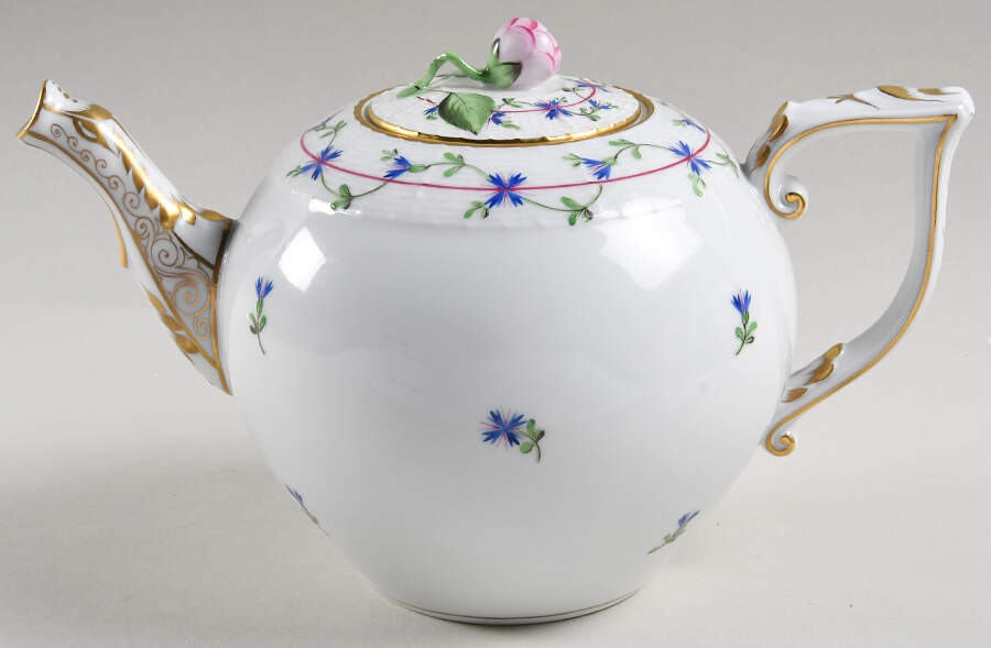 Blue Garland (PBG) Teapot & Lid by Herend-1