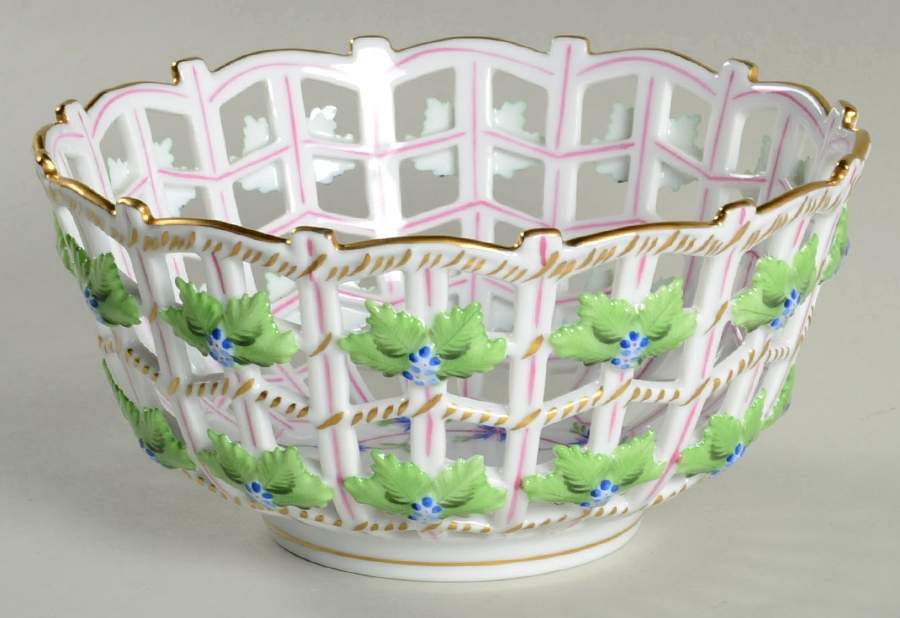 Blue Garland (PBG) 6" Round Open Weave Basket by Herend-1