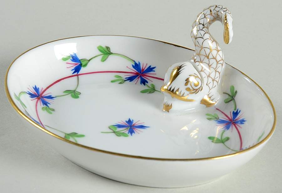 Blue Garland (PBG) 3" Oval Ashtray by Herend-1