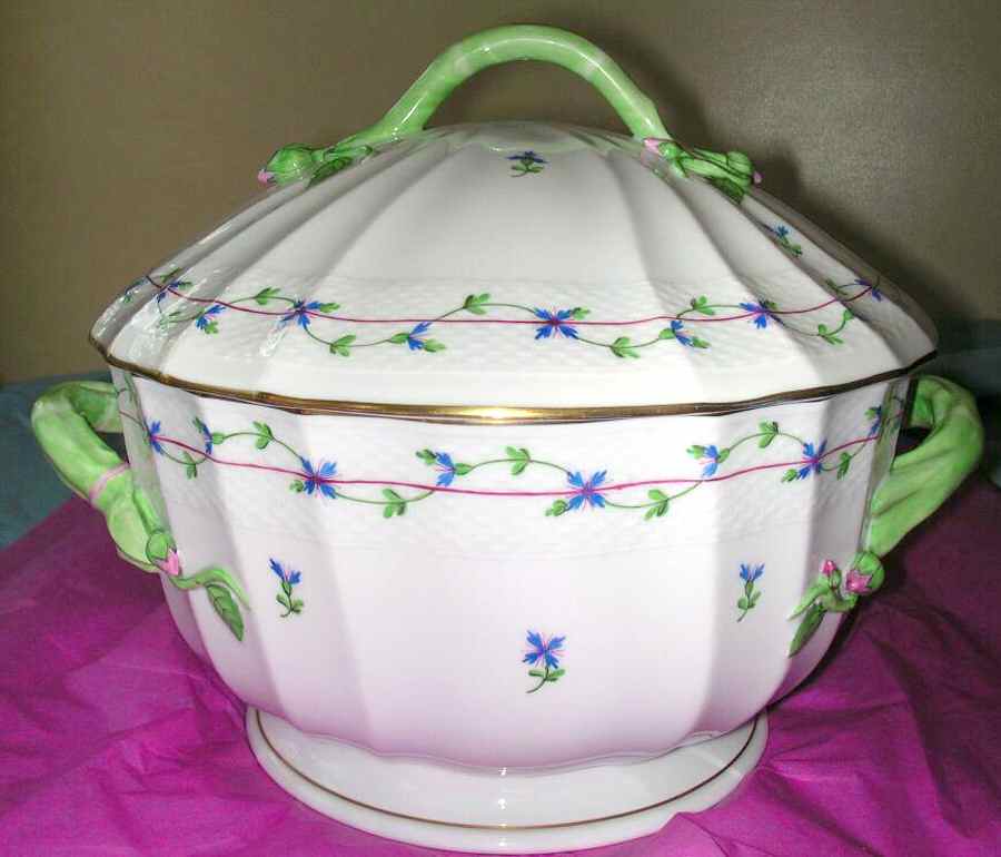 Blue Garland (PBG) Tureen & Lid by Herend-1